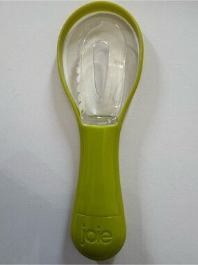 Avocado Prep Tool in Green